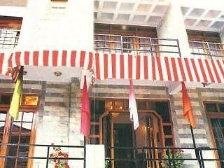 Radha Continental Hotel Nainital Kültér fotó